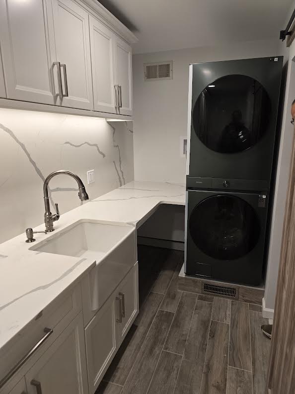 Kitchen pantry and laundry room build out in Stony Brook, NY